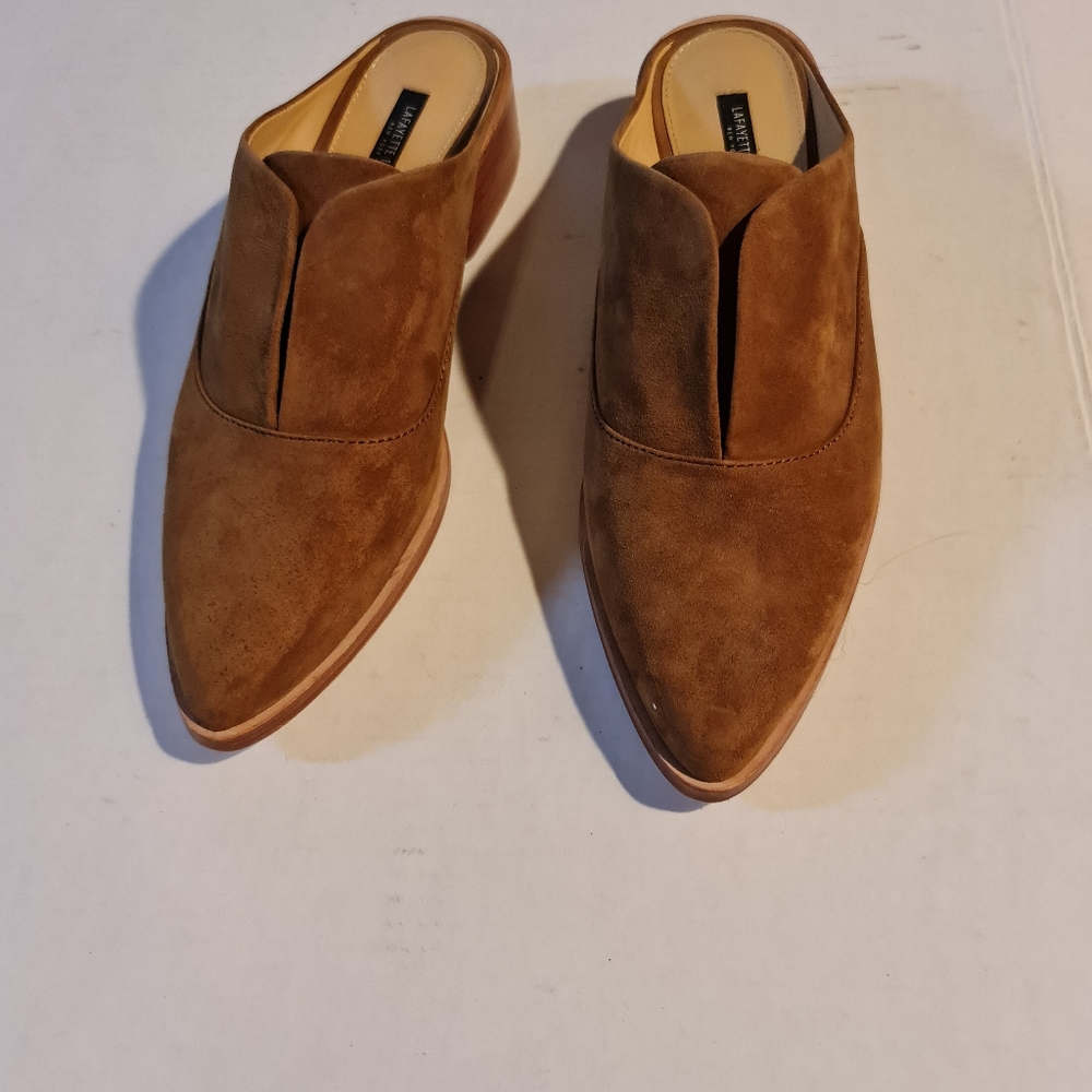 Lafayette 148 mulie  Blige  suede size 8.5